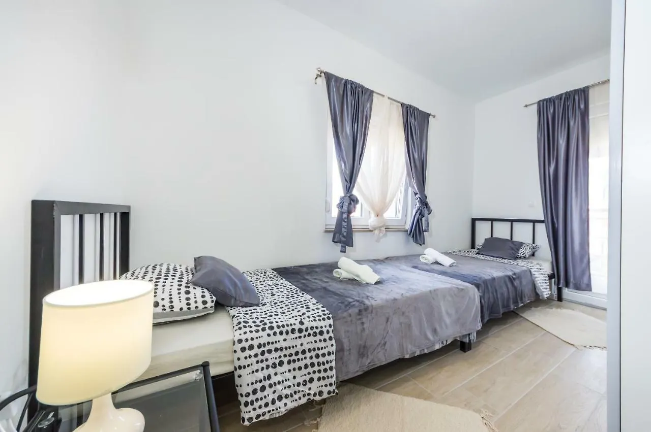 זאדאר Apartments Maras
