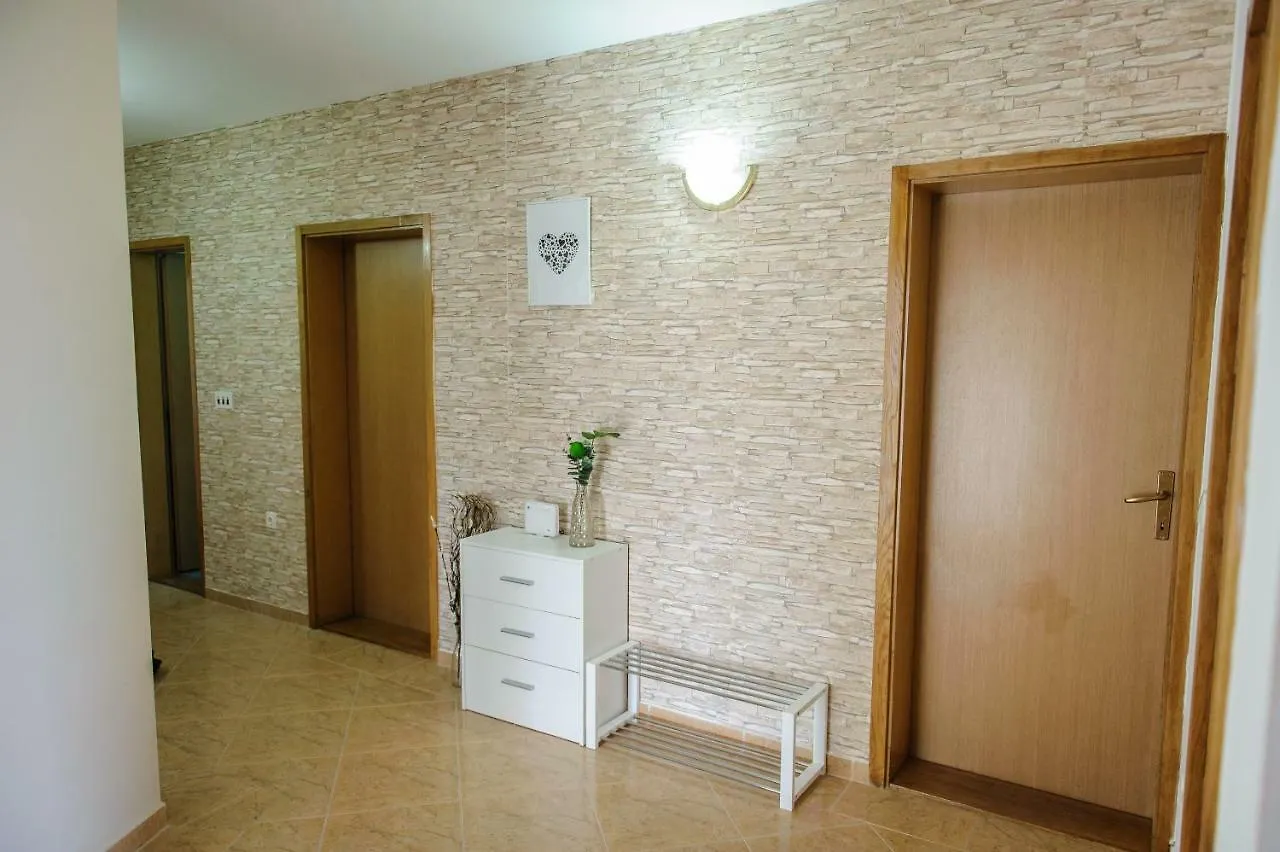 Apartments Maras Zadar