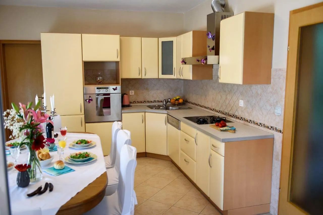 Apartments Maras Zadar