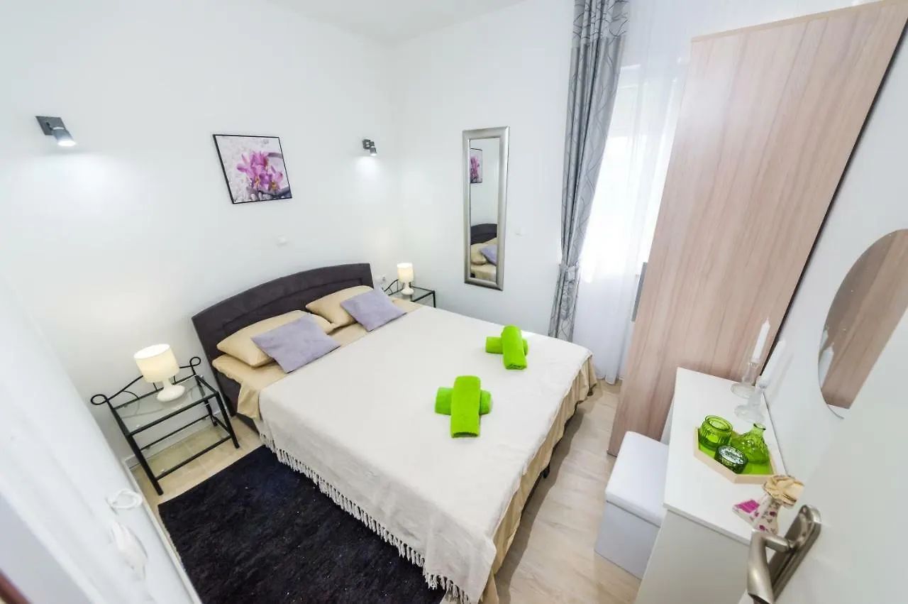 Apartments Maras Zadar Kroatien