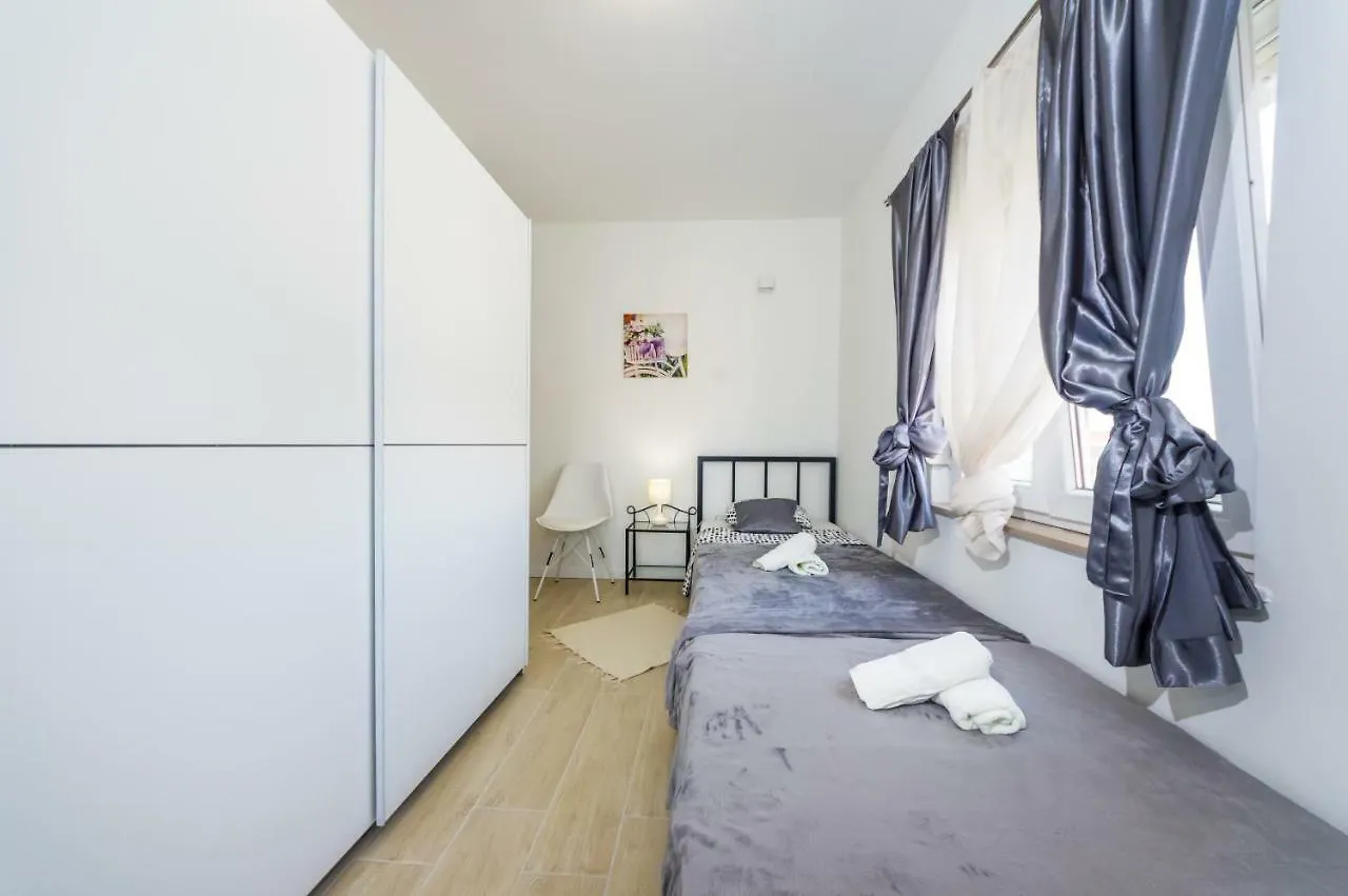 Apartments Maras Zadar Croatia